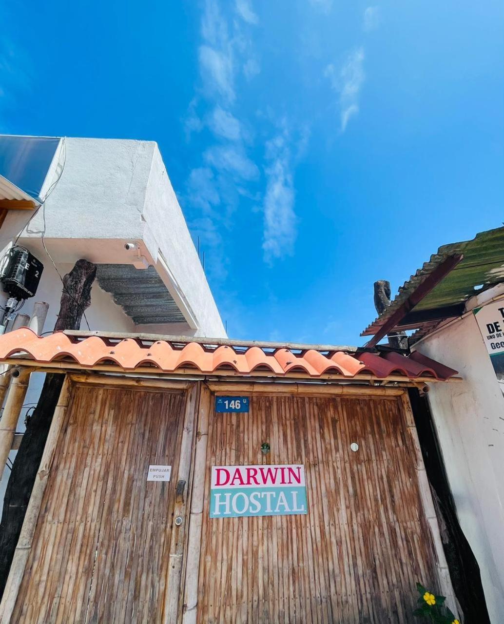 Hostal Darwin Puerto Ayora  Esterno foto